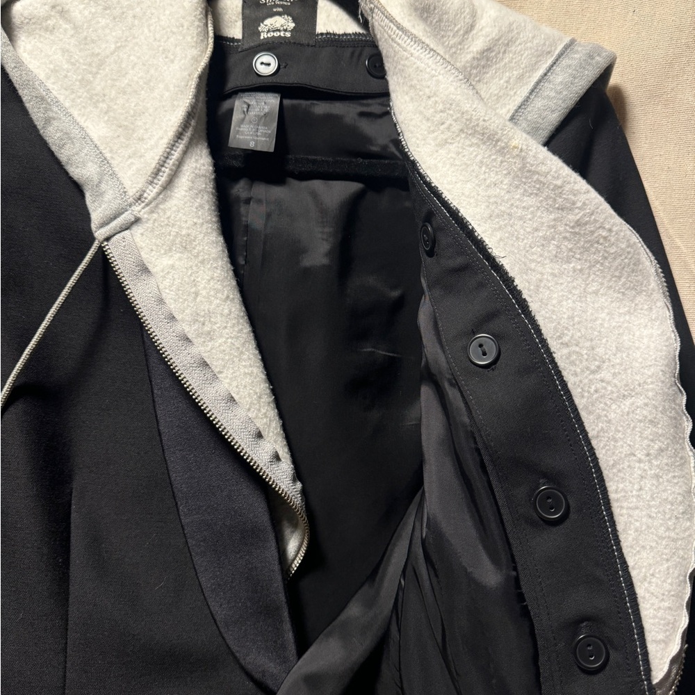 Smythe x Roots collab Blazer - Picture 7 of 11